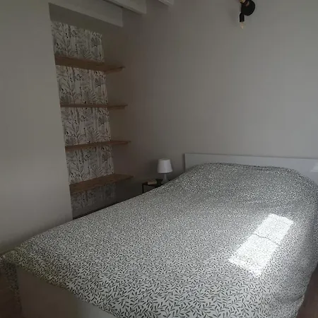 Maisonnette Avec Jardin